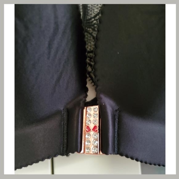 Beautiful Butterfly Bra with Front Clasp - Picture 3 of 3